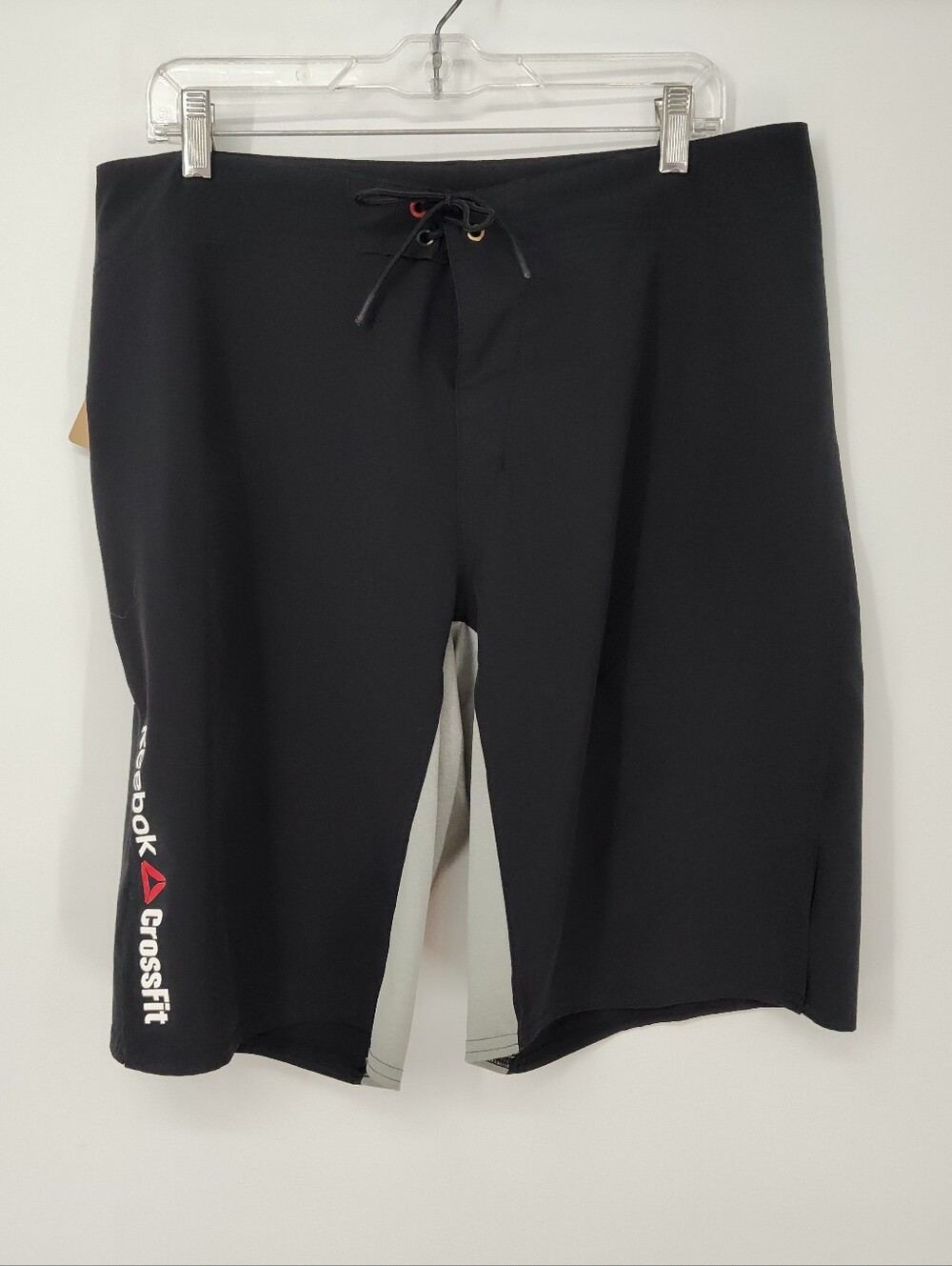 Reebok Men's Black CrossFit Hybrids with Gray Panels Size Large